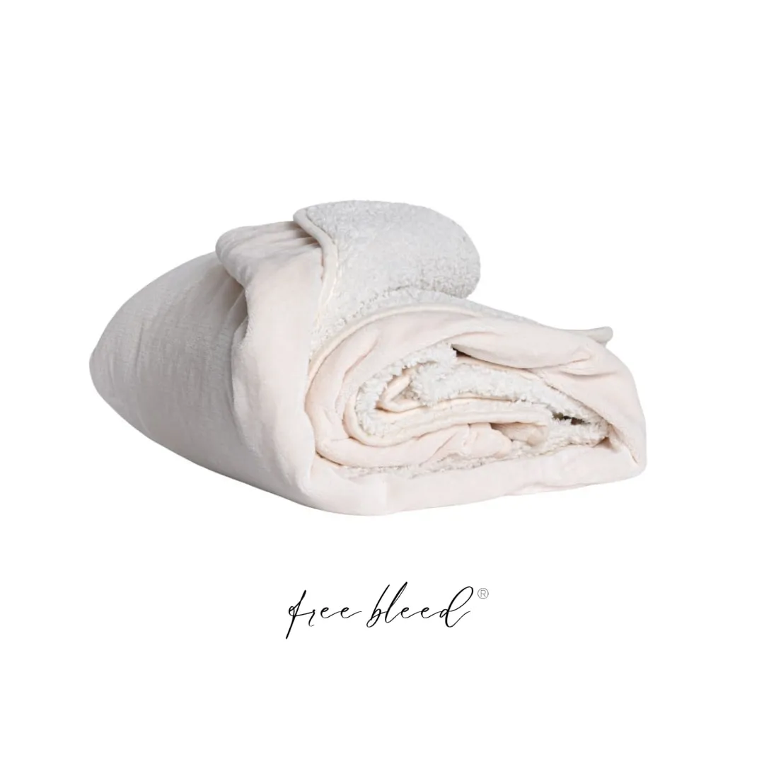 Free Bleed® Blanket – Champagne, photo 3 of 5