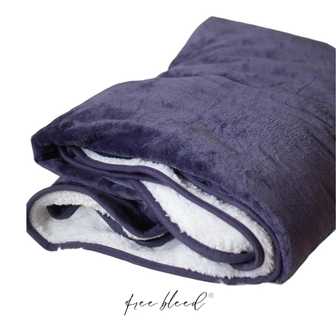 Free Bleed® Blanket – Plum, photo 2 of 4