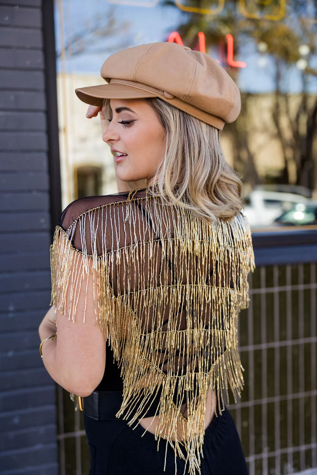 Lumina Cape - Gold, photo 3 of 9